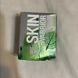 Naturally serious skin care repair cream